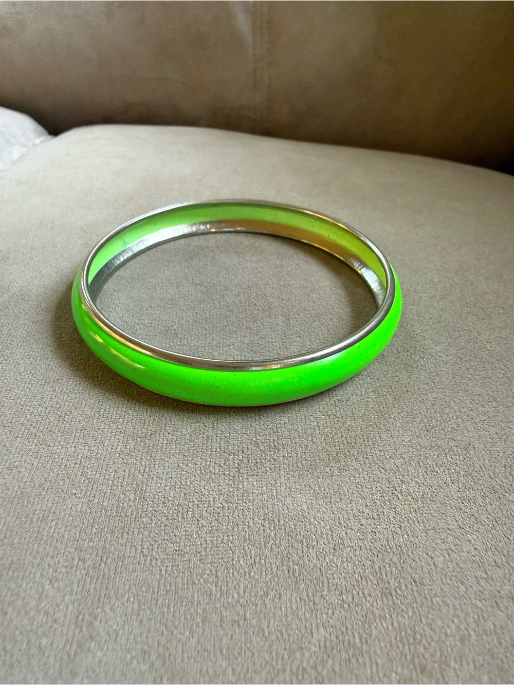 Vintage Neon Green Enamel Bangle Bracelet